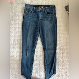 Women’s Joe’s Jeans size 28 angular hem
